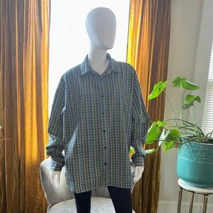 Urban Outfitters Multicolor Plaid Button-Up Shirt